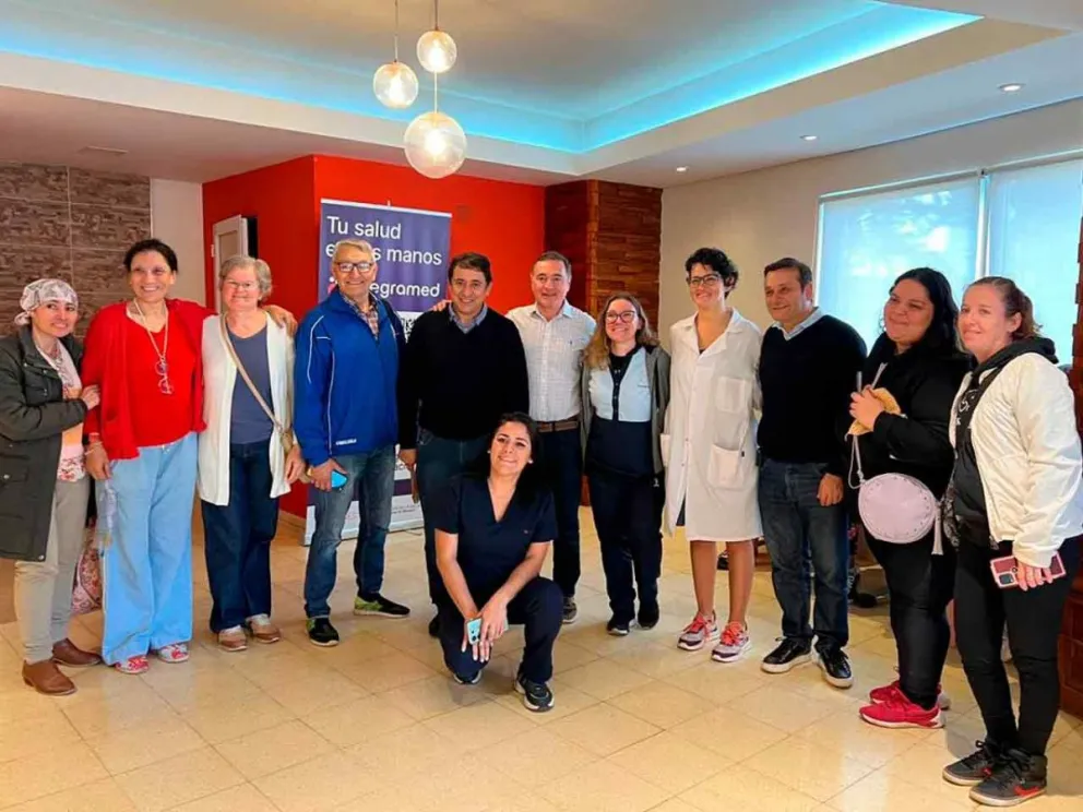 Herrera Ahuad, el personal y pacientes oncológicos