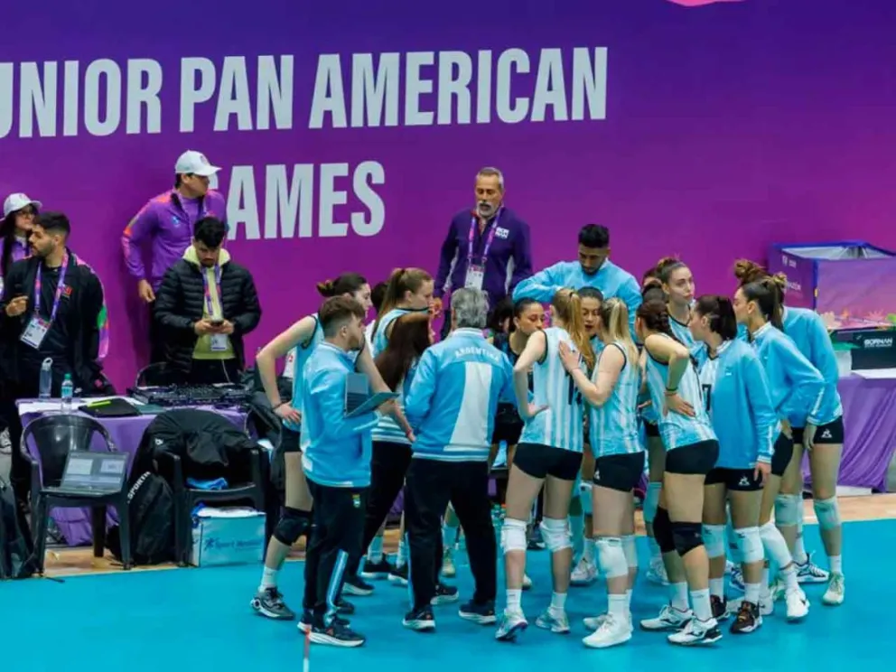 Seis representantes de la Tierra Colorada