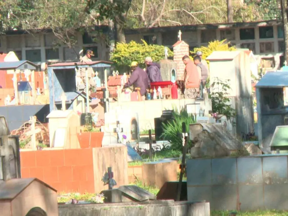 Fueron despedidos por familiares y amigos