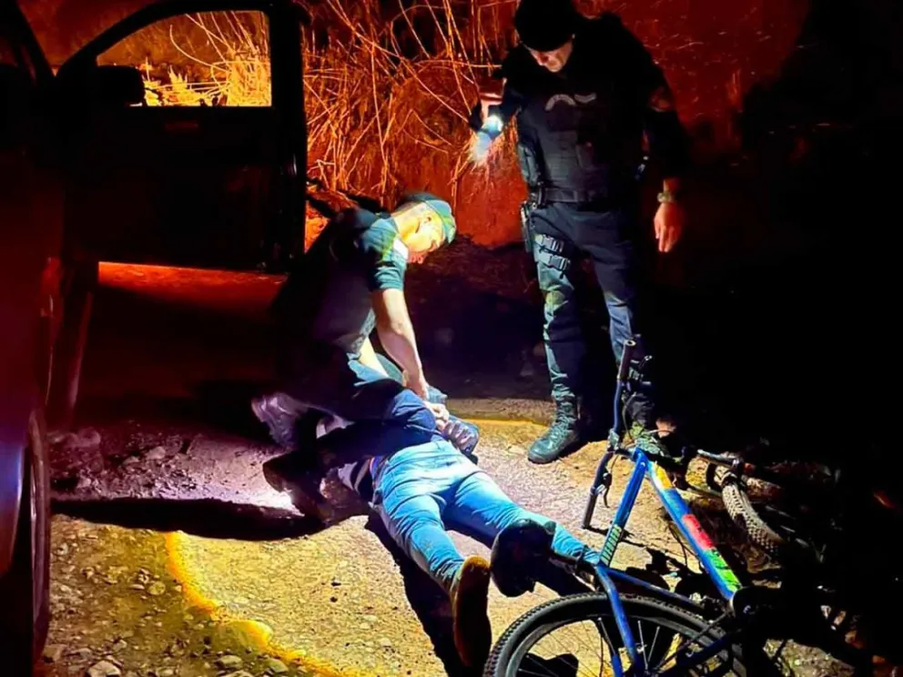 Los efectivos capturaron al sospechoso