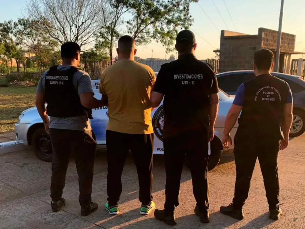 Fue arrestado por sus pares