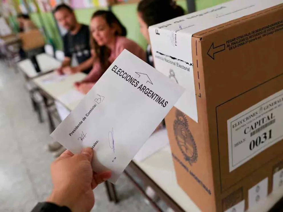 Se definirá la composición de las dos cámaras parlamentarias