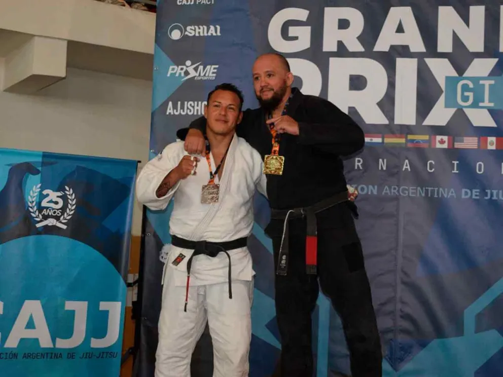 Podio de ganadores del Jiu Jitsu