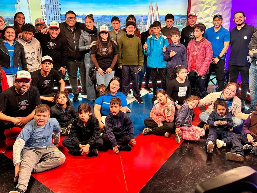 Felices en el estudio mayor