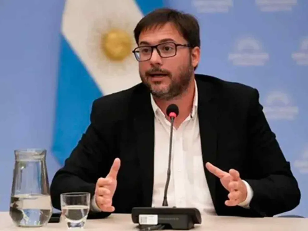 Oscar Agost Carreño