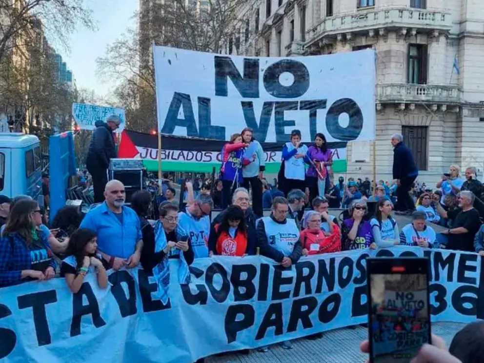 Piden acompañamiento a la población