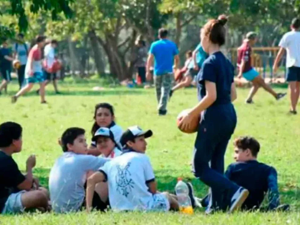Con actividades recreativas
