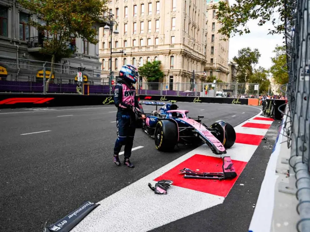 Perdió el control del A525 en la séptima curva