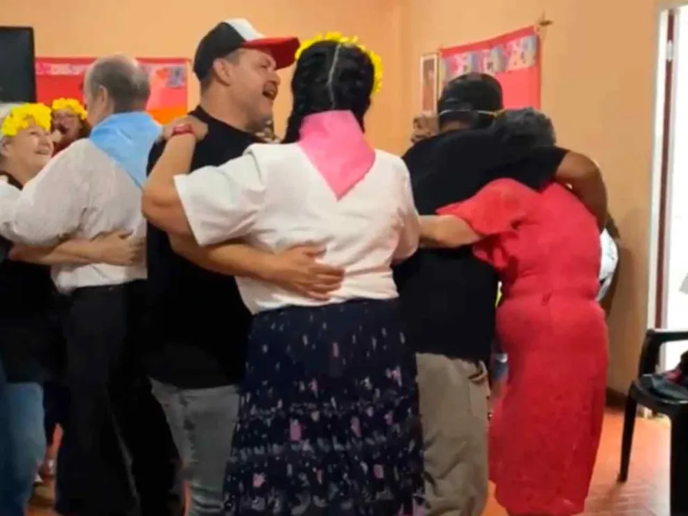 Hubo música, baile y juegos