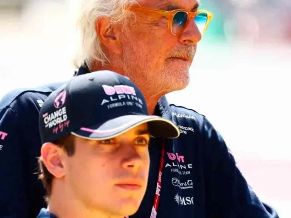 Franco Colapinto y Flavio Briatore