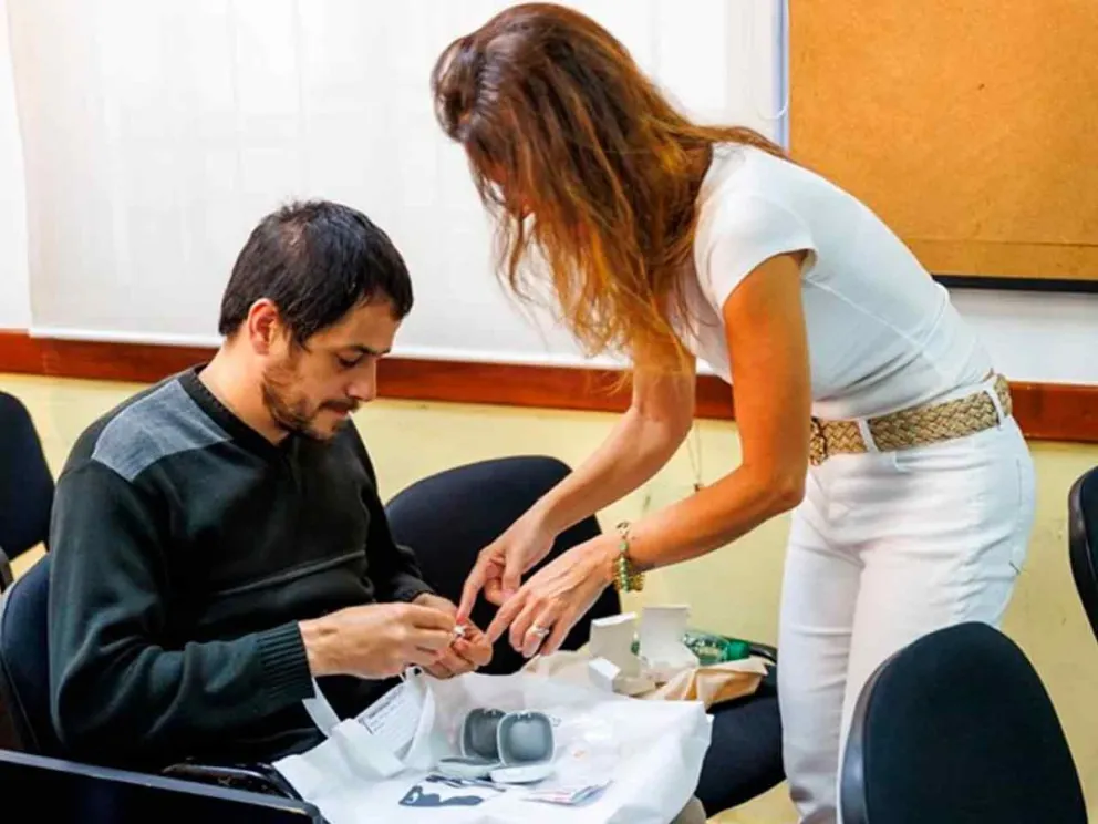 Momento de la entrega a beneficiario