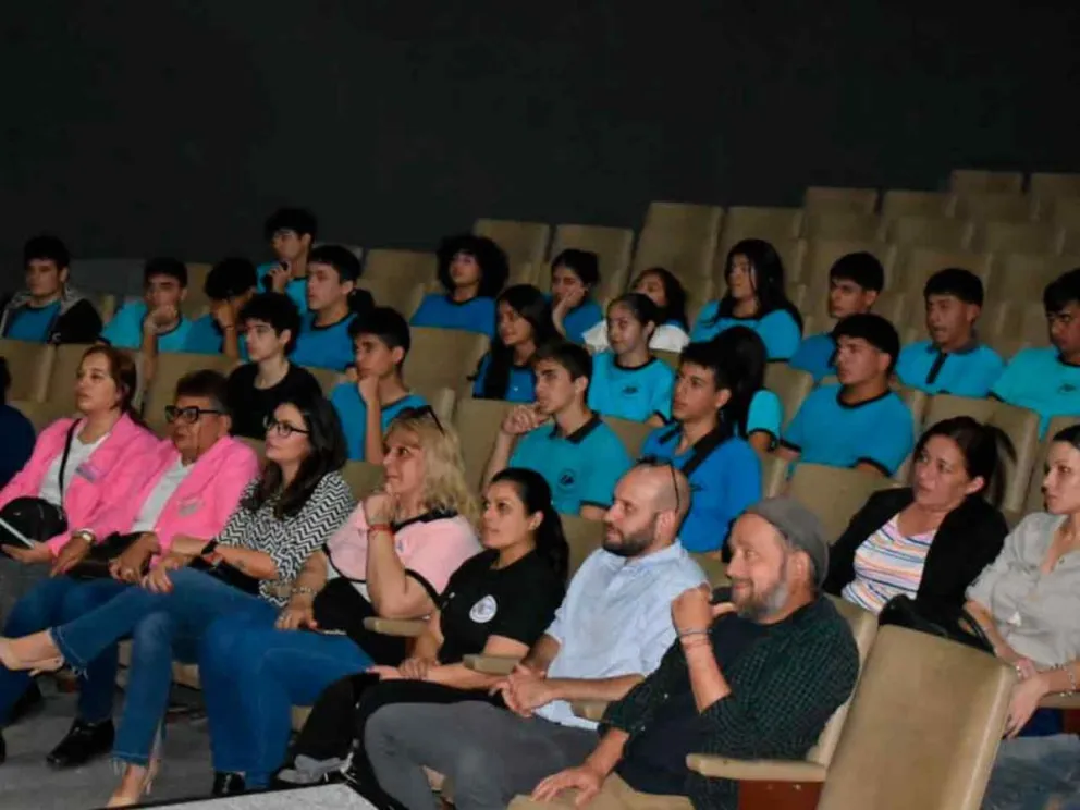 Participaron alumnos y docentes