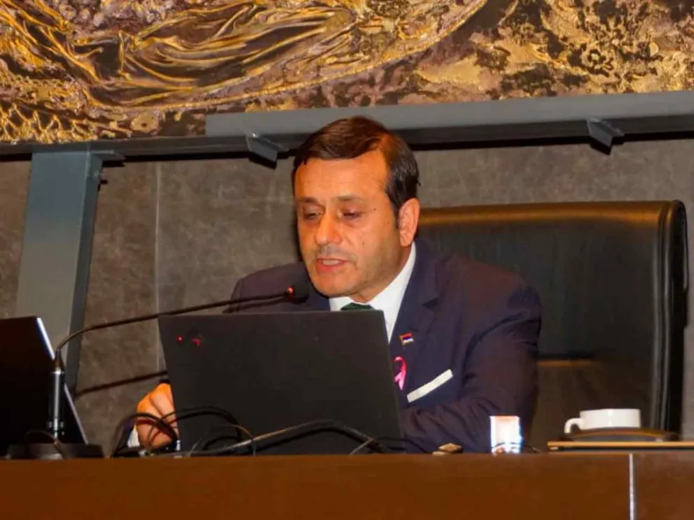 Oscar Herrera Ahuad presidió la sesión