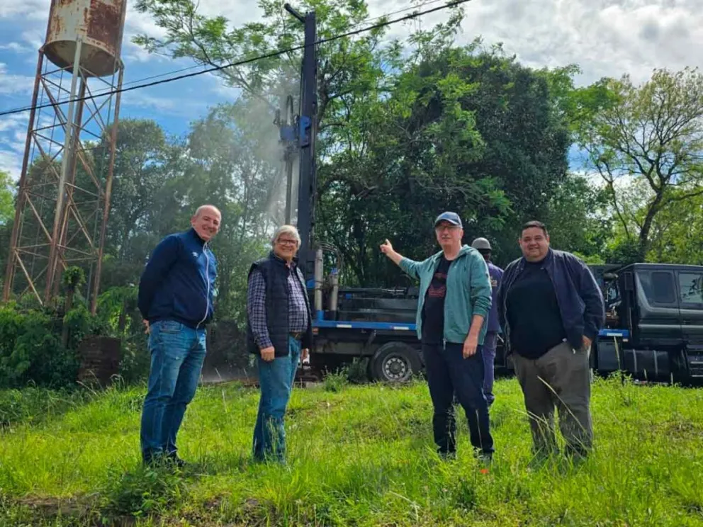 El Gobernador, Diego Pedrozo y Joaquín Sánchez en el lugar 