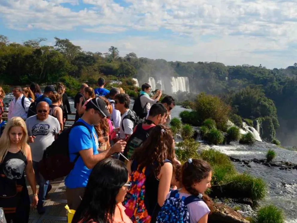 Miles de turistas recorrieron el Parque Nacional