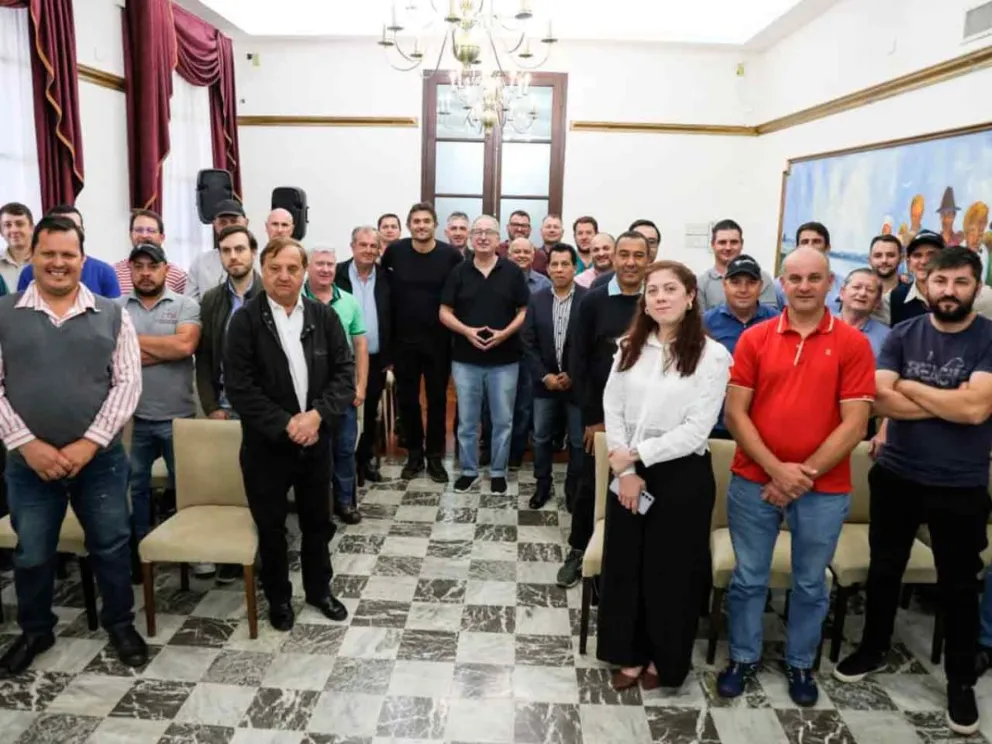 El Gobernador se reunió con el sector tabacalero