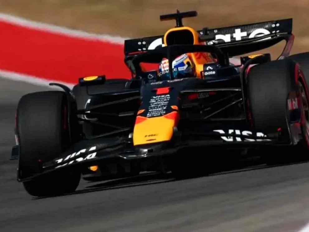 El piloto de Red Bull se impuso holgadamente
