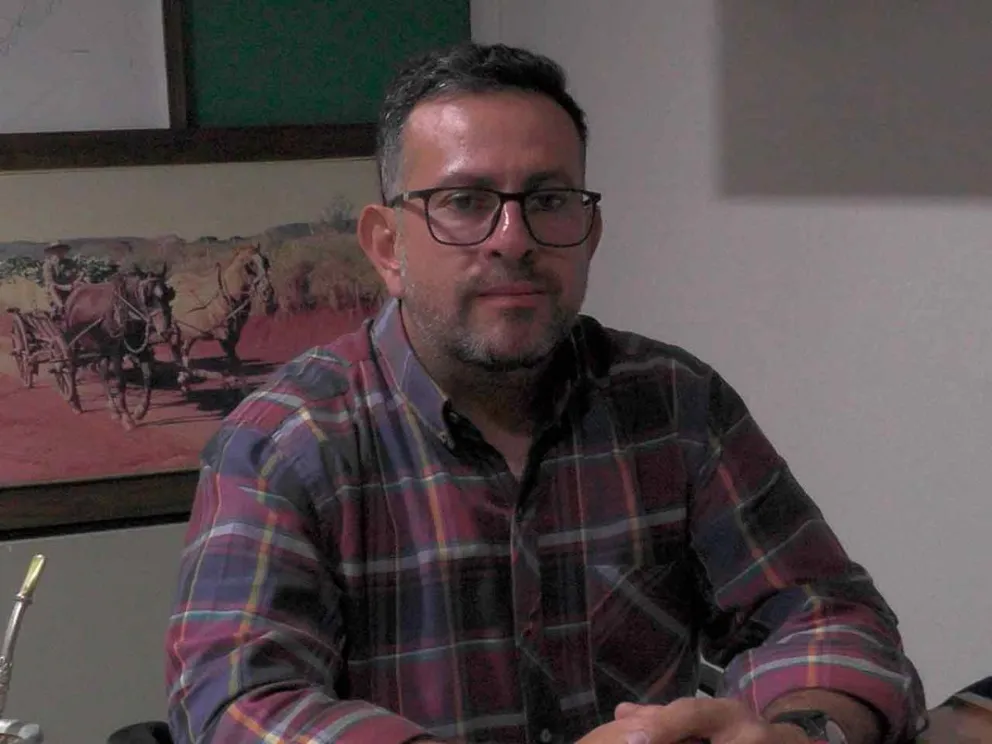 Carlos Caraves