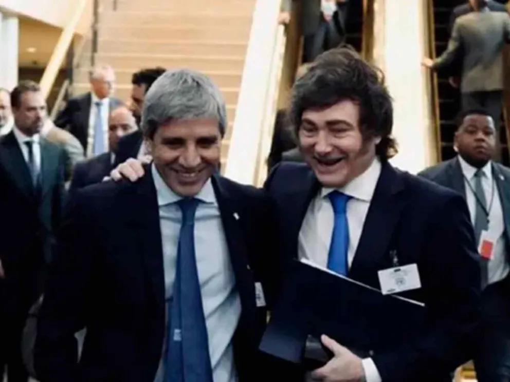 Luis Caputo y Javier Milei