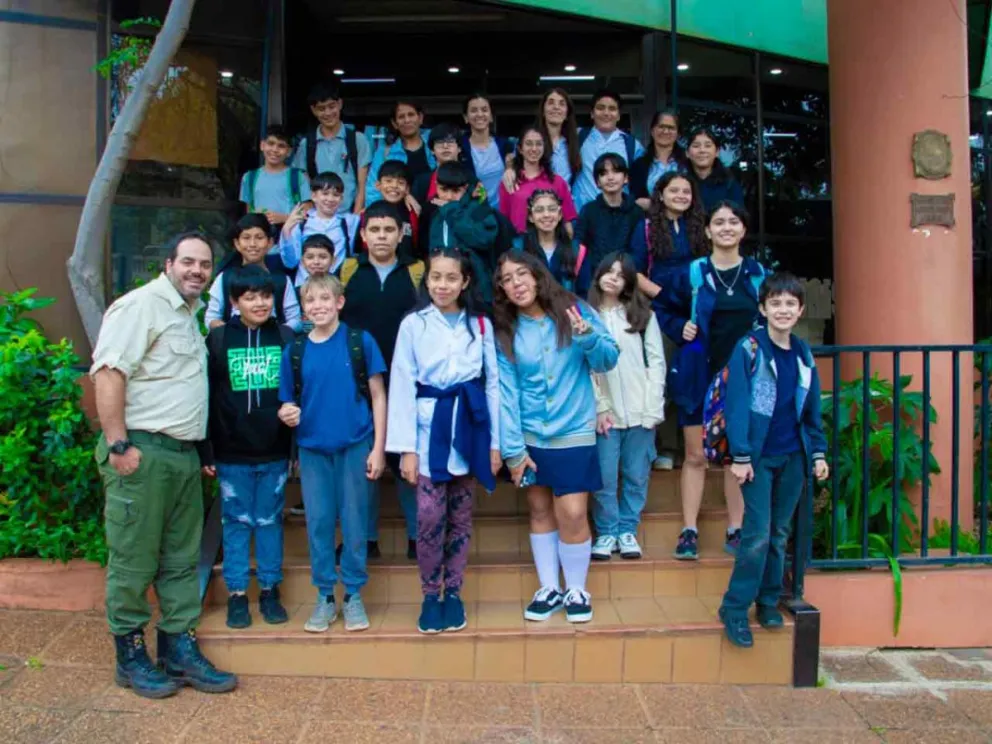 En la Eco Biblioteca de Ecología