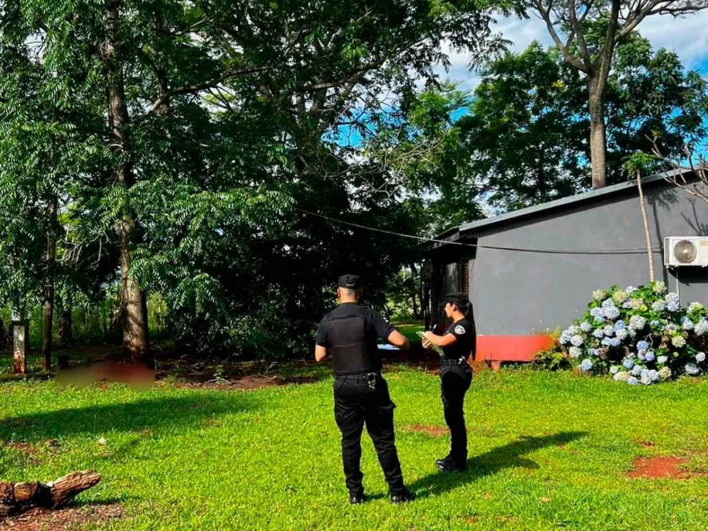 La Policía Científica realiza la pericias correspondientes