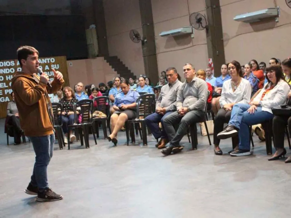 Disertación de Matías Kornetz