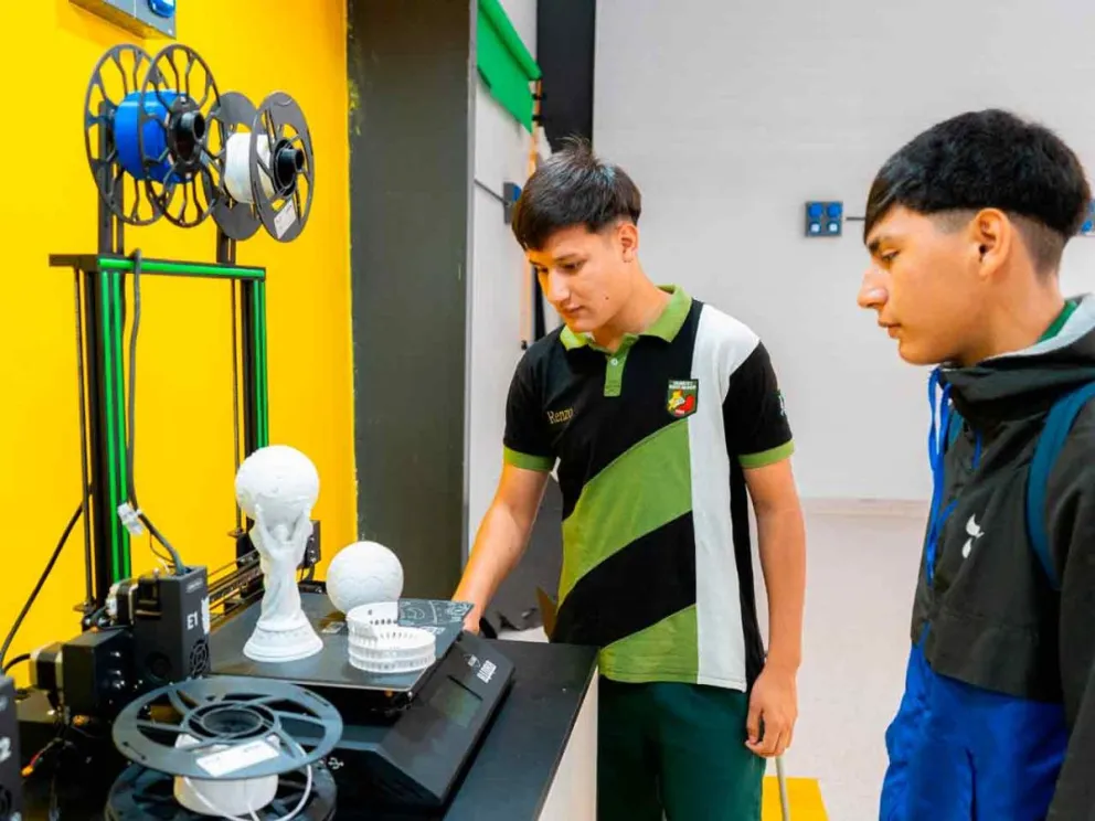 Para alumnos del secundario de 5º y 6º año