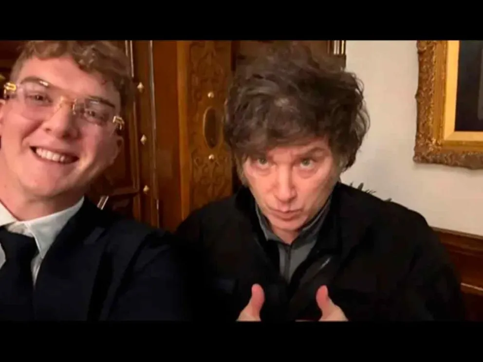 Hayden Davis y Javier Milei