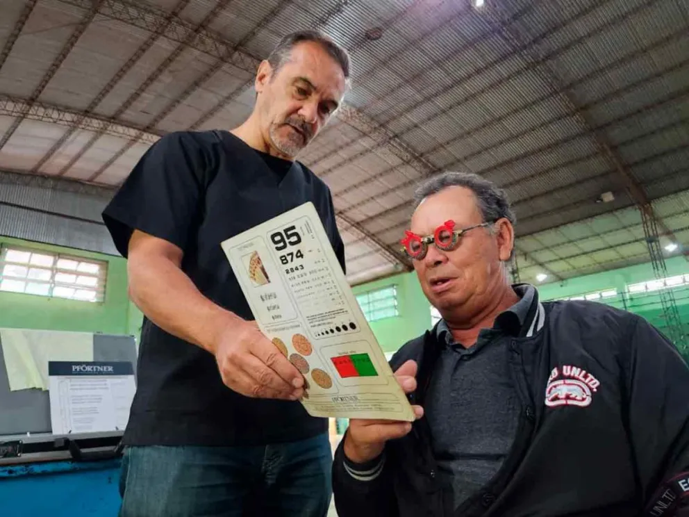 Permite el acceso a la salud visual