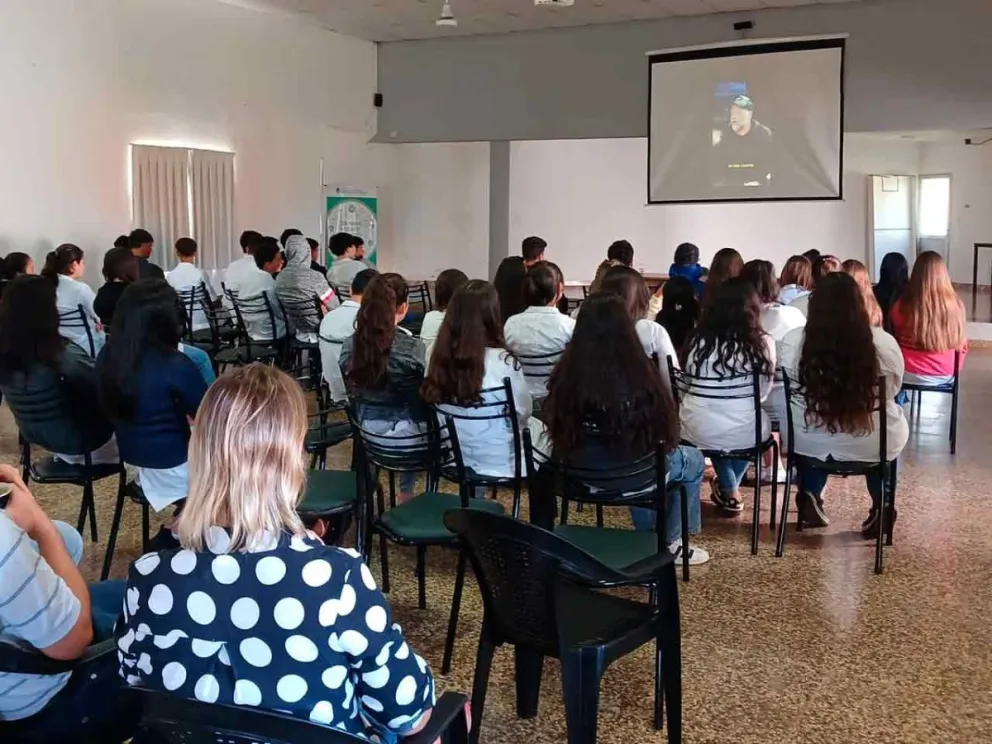 Conversatorios crítico - reflexivos 