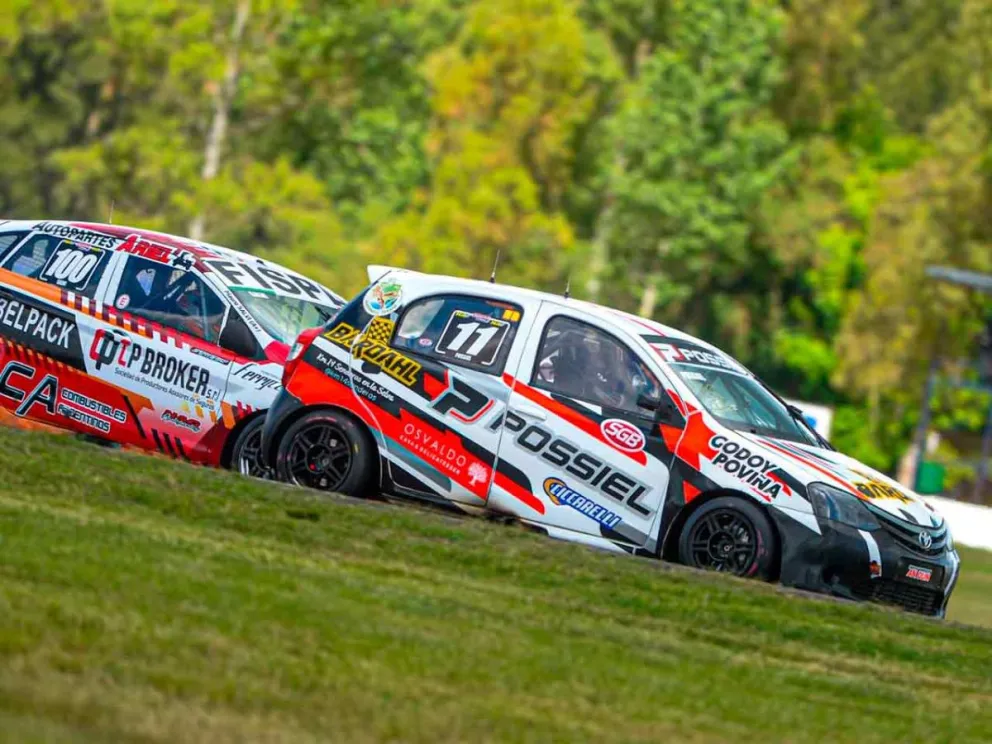 El Toyota Etios de Antolin Competición
