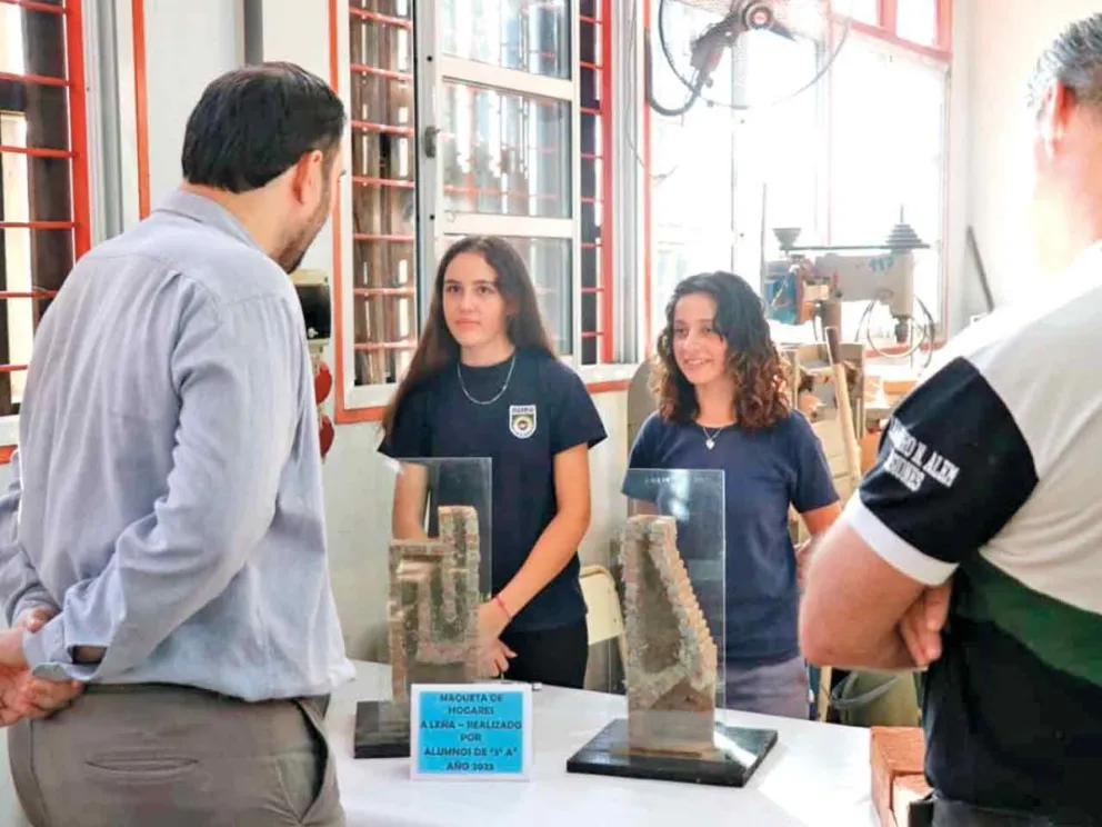 Matías Sebely recorrió la muestra