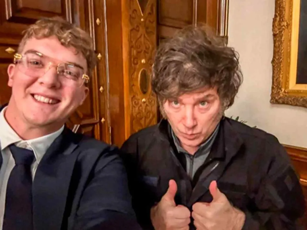 Hayden Davis y Javier Milei