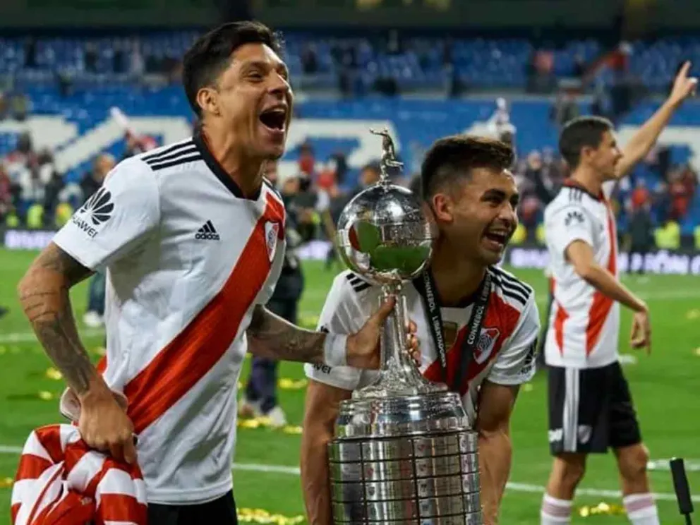 Enzo Pérez y Gonzalo Martínez