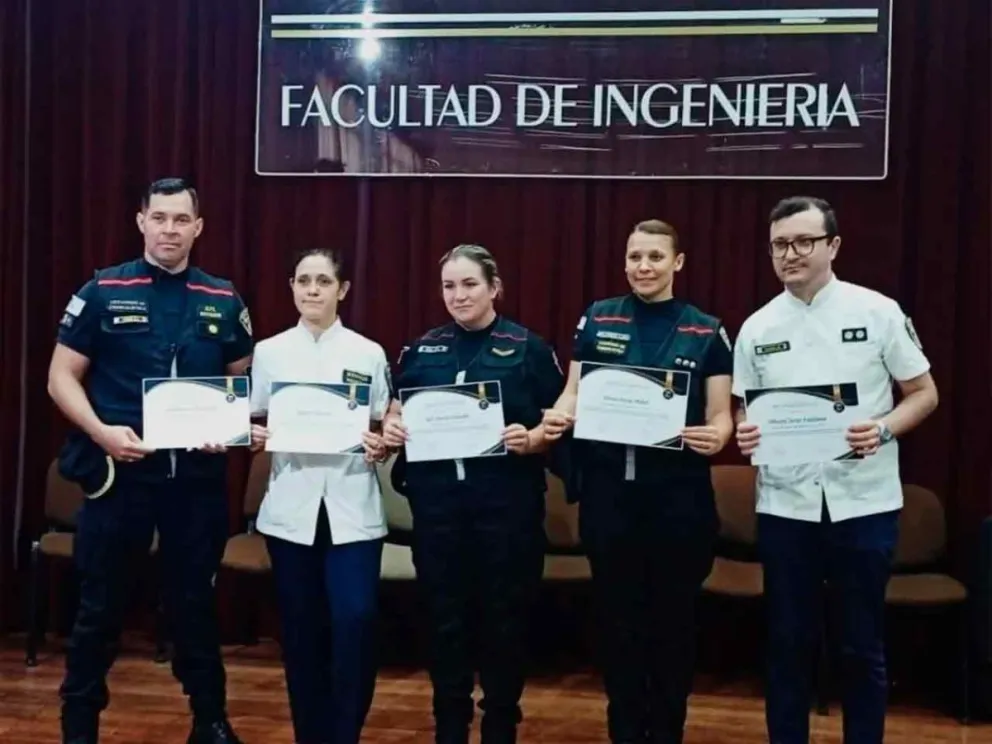 Emotivo acto de respeto y reconocimiento