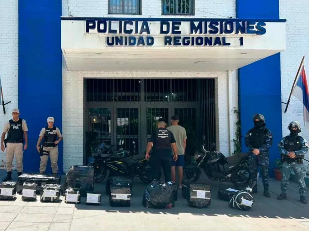Incautaron 2 motos de alta gama y 15 bultos
