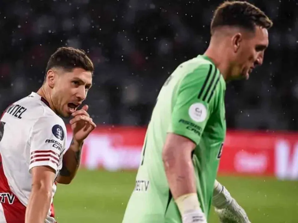 Gonzalo Montiel y Franco Armani