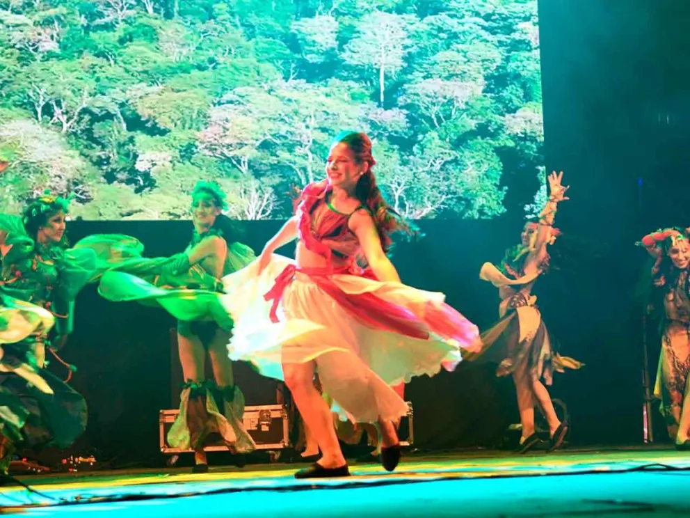 Ritmo, danza, arte y  tradiciones