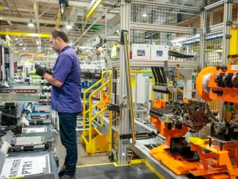 Bajaron interanualmente 11 de sus 16 rubros 