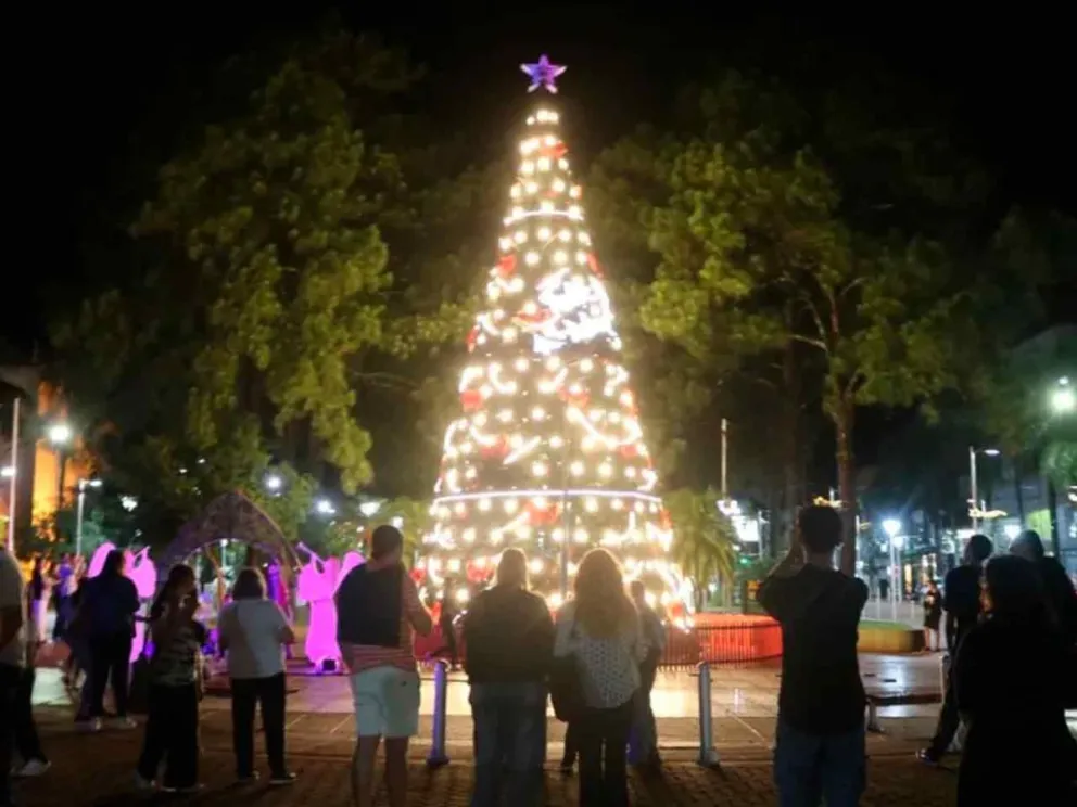Inicio oficial a las celebraciones navideñas