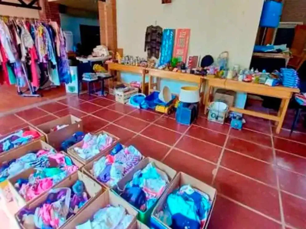 Feria de usados Ñemú Porá