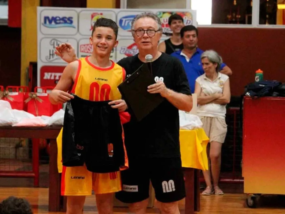 Rubén Magnano brindó una clínica