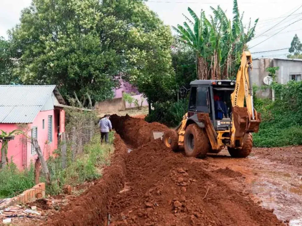 Trabajos para la extensión de la red 