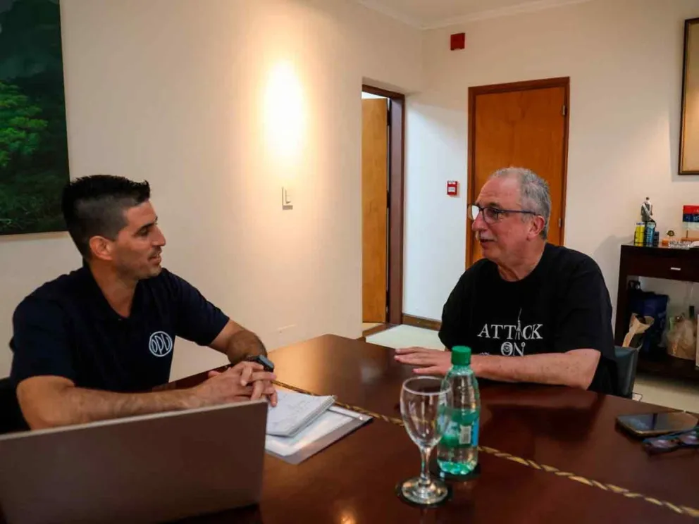 El Gobernador junto a Nicolás Mazal