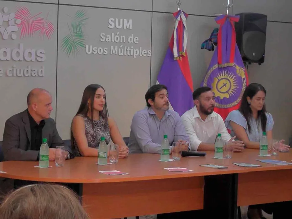 Presentación oficial