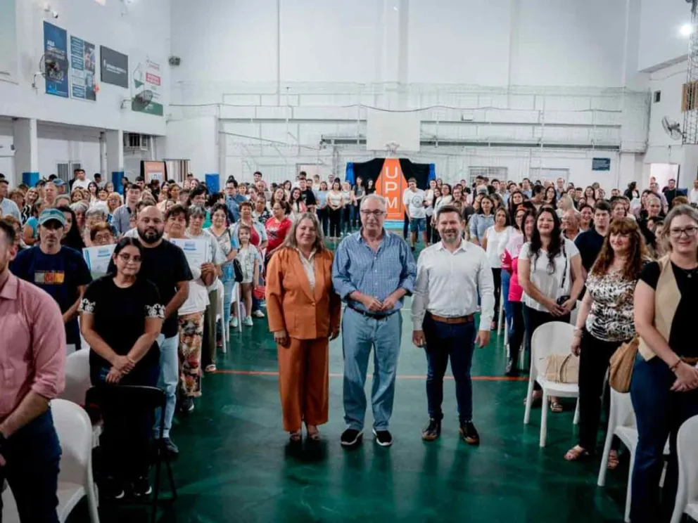 El Gobernador, Ramiro Aranda y Miriam Tkaaczuk