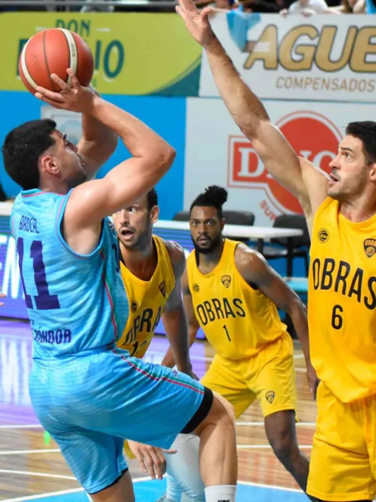 Perdió ante Obras Basket por 66 a 78 