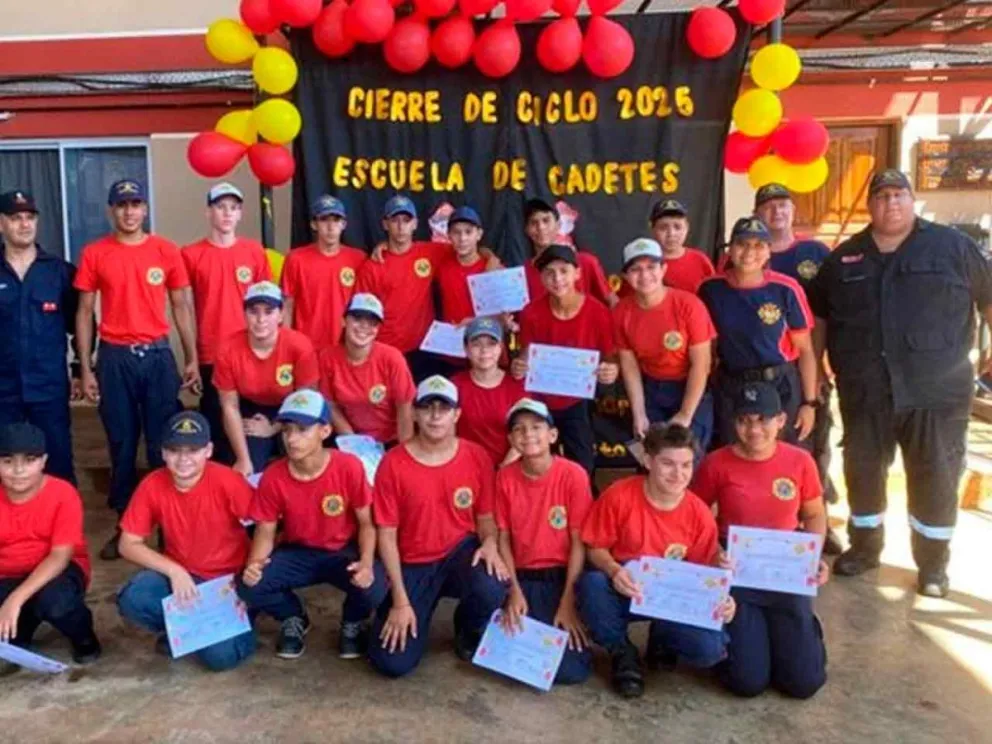 Certificados y distinciones a los cadetes