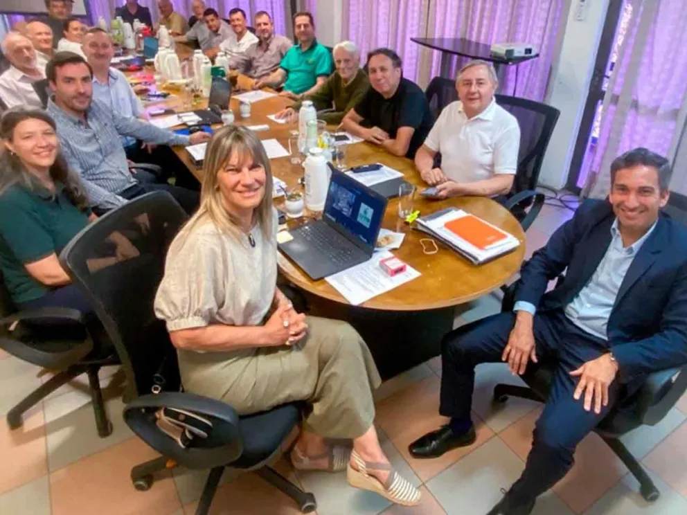 Correa, en reunión de directorio 