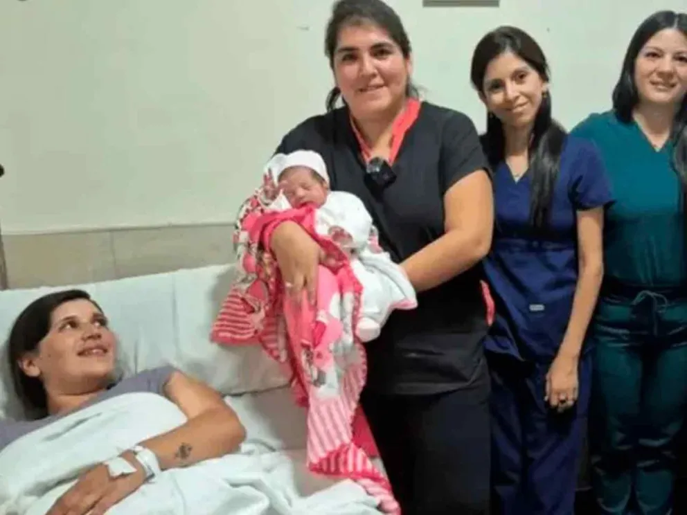 Mia Saray nació a las 00:00 en San Luis